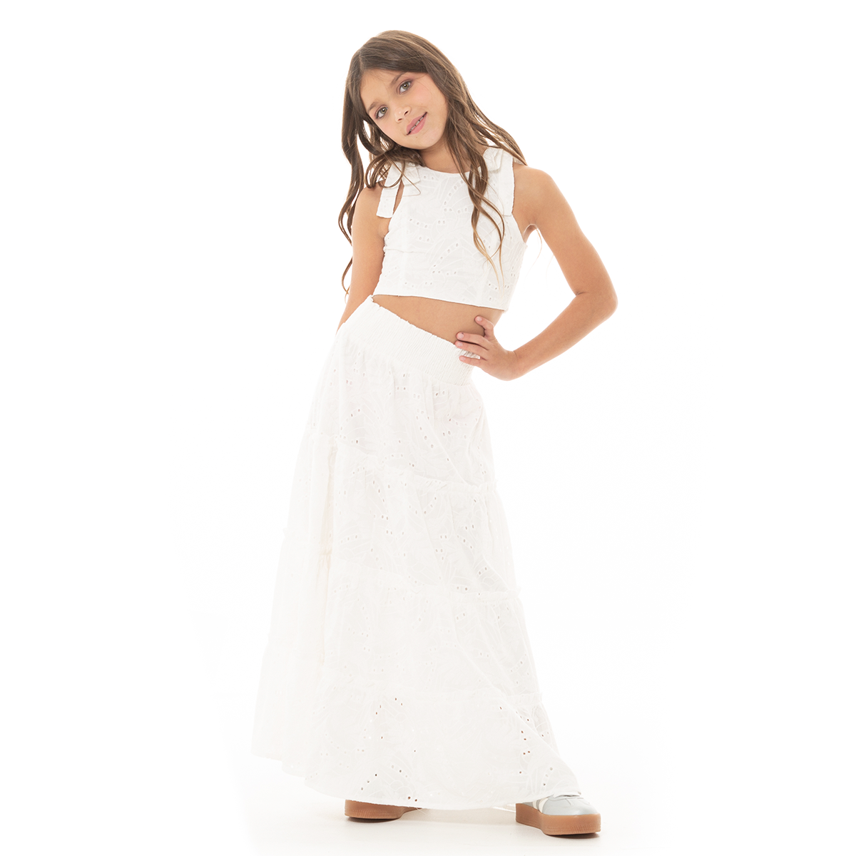 CROP TOP PARA NIÑAS CON DISEÑO EN OJALILLO