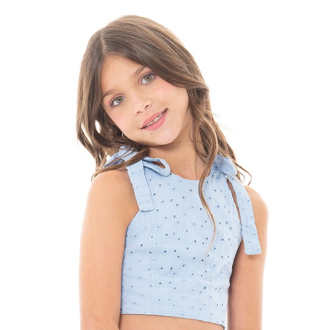 CROP TOP PARA NIÑAS CON DISEÑO EN OJALILLO