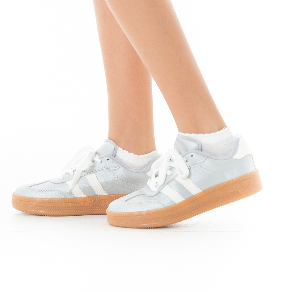 TENIS  PARA NIÑAS COLOR PLATA