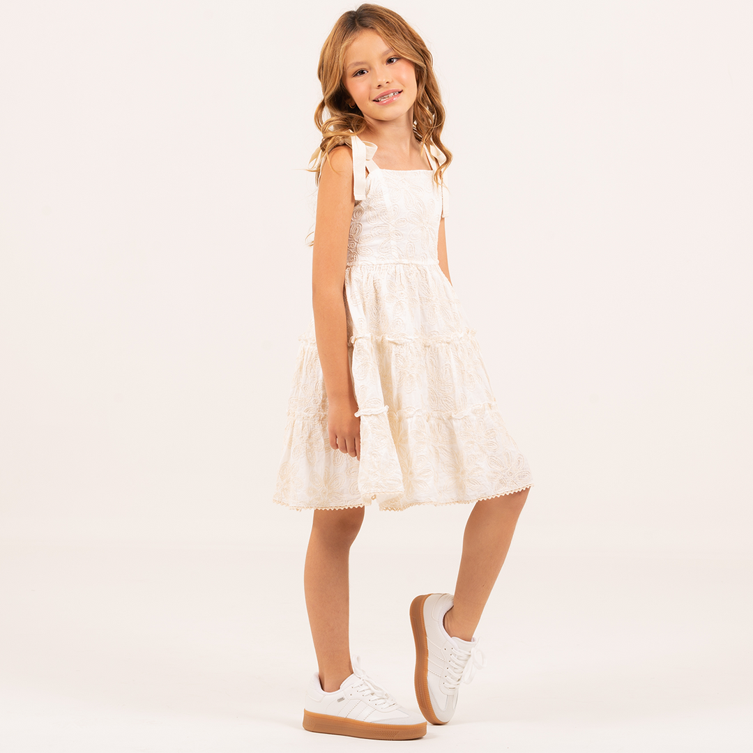 VESTIDO BORDADO PARA NIÑAS – MARFIL