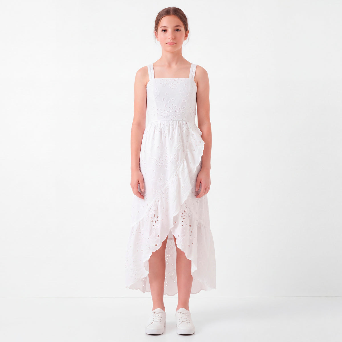 Vestido para niñas largo con diseño de ojalillo - Beige