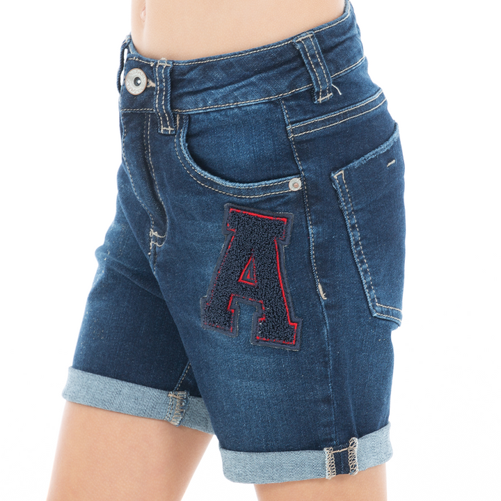 SHORT PARA NIÑAS EN DENIM CON APLIQUE